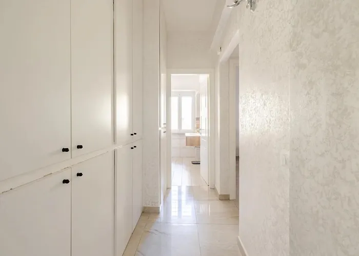 Casa Caterina - Modern Design Near Vatican Apartment